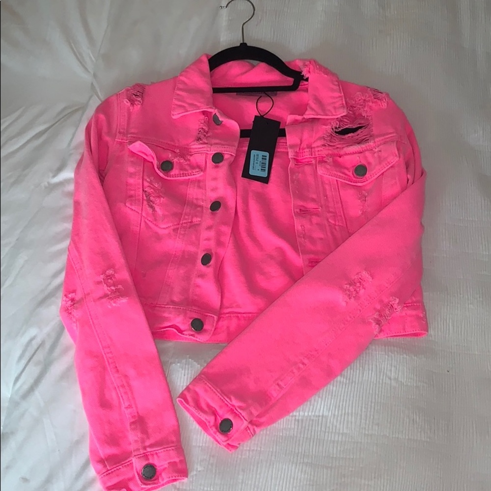 Women’s crop jean jacket
